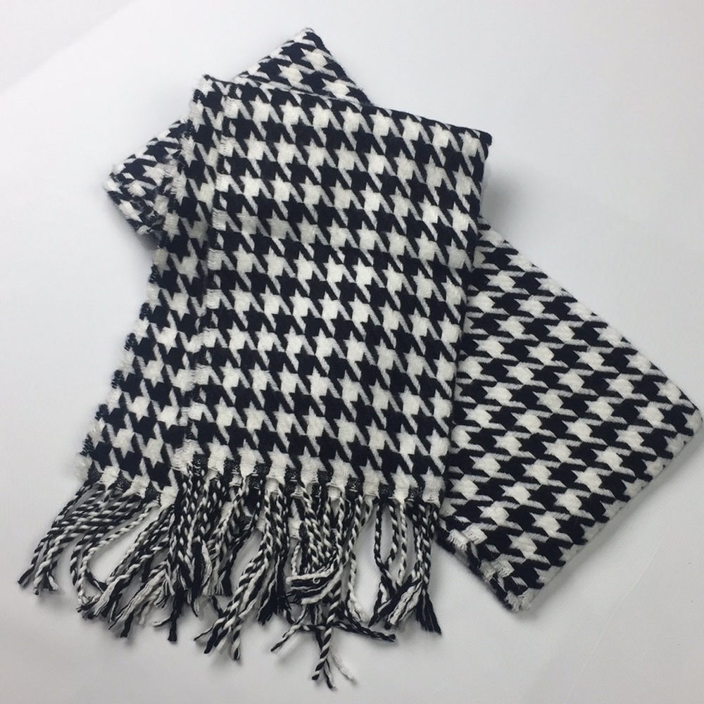 Croft&Barrow Houndstooth Scarf